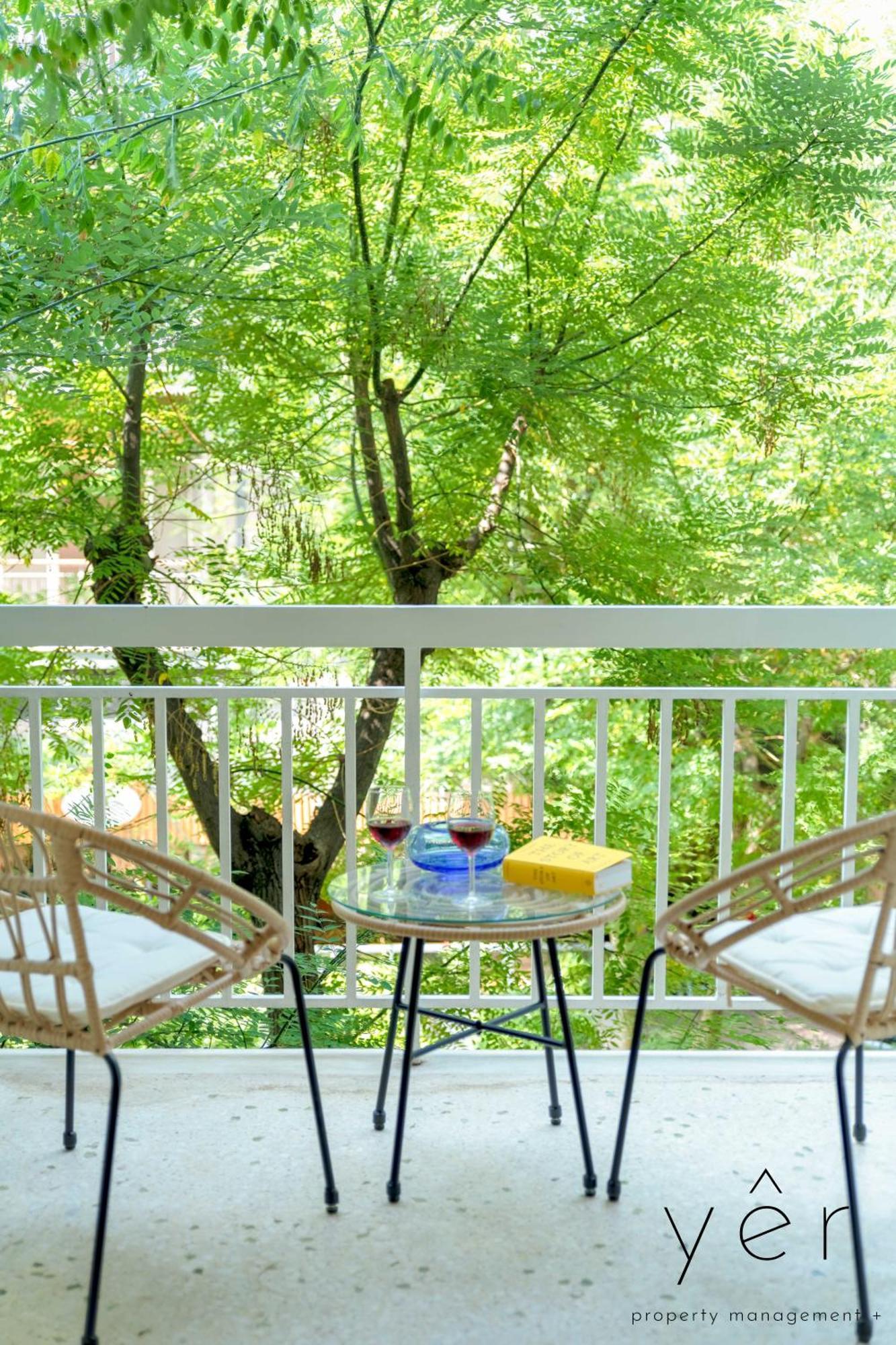 Trendy Living In Koukaki! "Hotspot!" Nighttime Noise Possible Apartment Athens Luaran gambar
